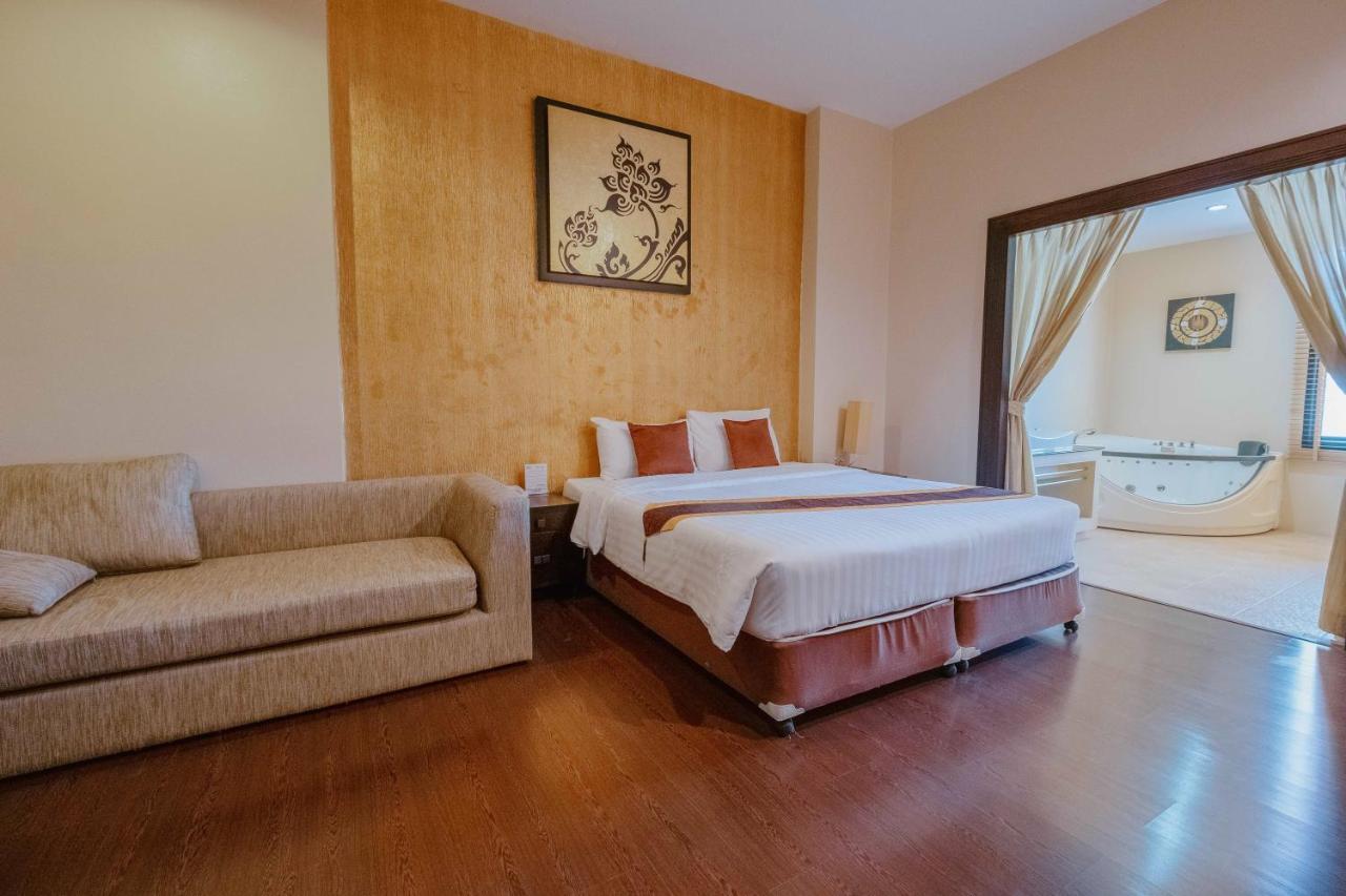 The Desiign Hotel - Sha Si Maha Phot Bagian luar foto
